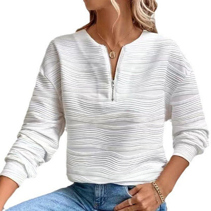 Women's casual sweatshirt with structured design and zipper NOVAE