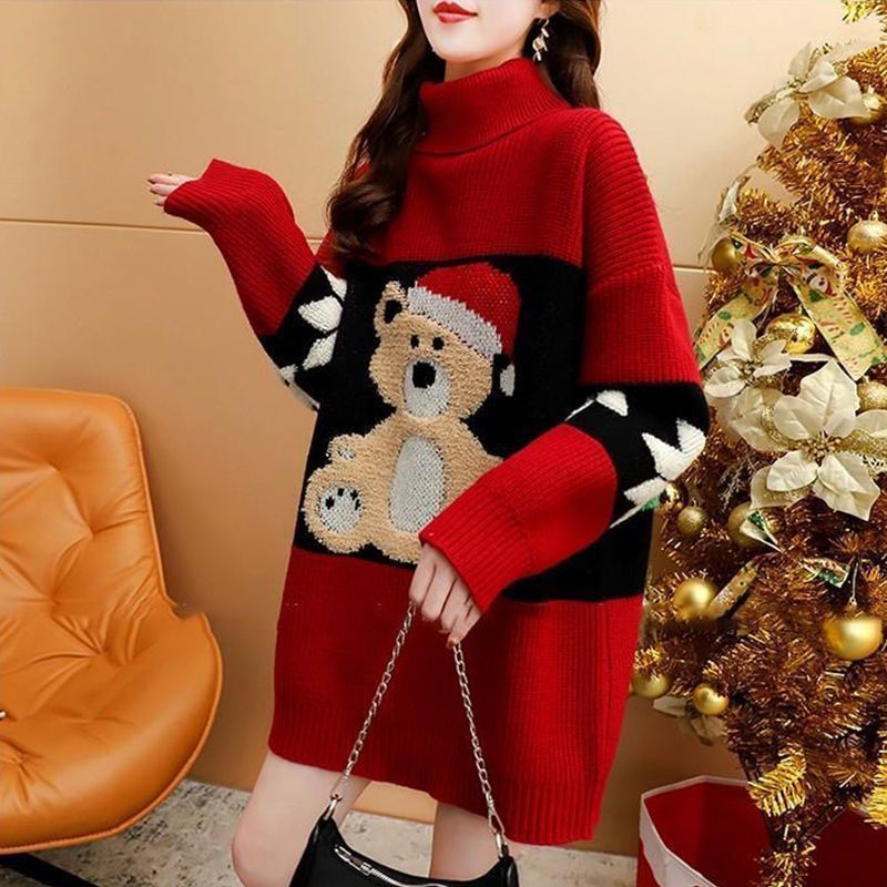 Women's Cozy Turtleneck Sweater with Festive Bear Motif NOVAE