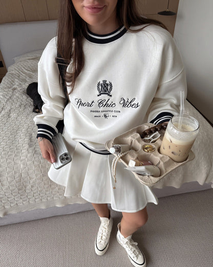 Women's sweatshirt with sporty chic and contrasting details NOVAE