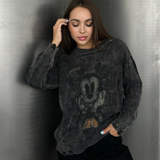 Women's oversized sweatshirt with a creative Disney motif and fashionable perforated details NOVAE