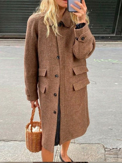 Women's elegant wool coat with pockets and contrasting buttons NOVAE