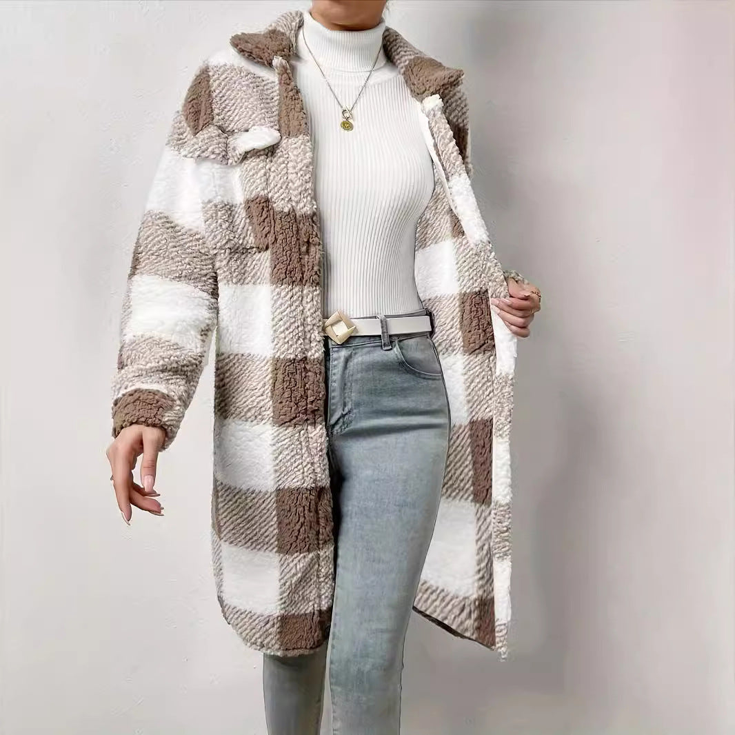 Women's teddy sweater jacket with checkered pattern and practical pockets NOVAE