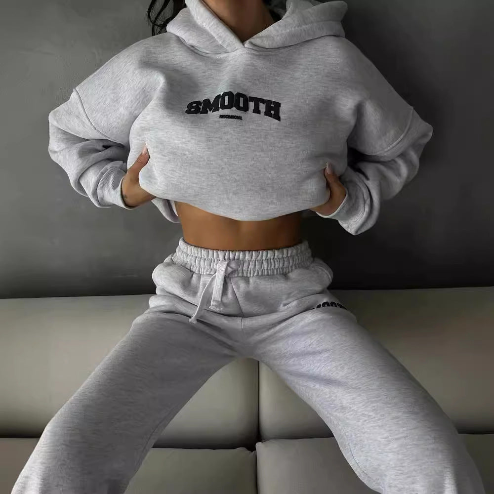 Women's casual sweatpants set with hood and elastic waistband NOVAE