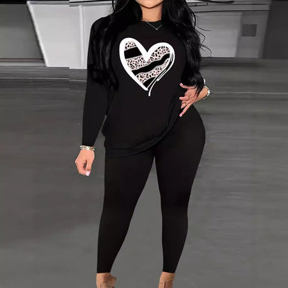 Women's casual sweatshirt with original bear motif NOVAE