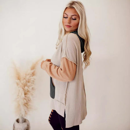 Women's casual hoodie with structured design and practical pockets NOVAE