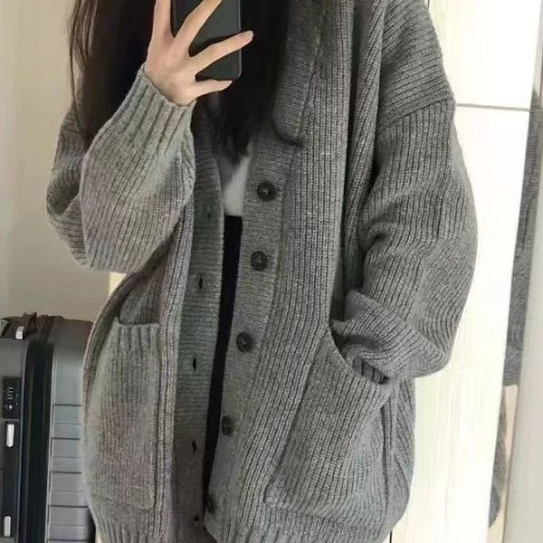 Women's chunky knit cardigan with large pockets and button details NOVAE
