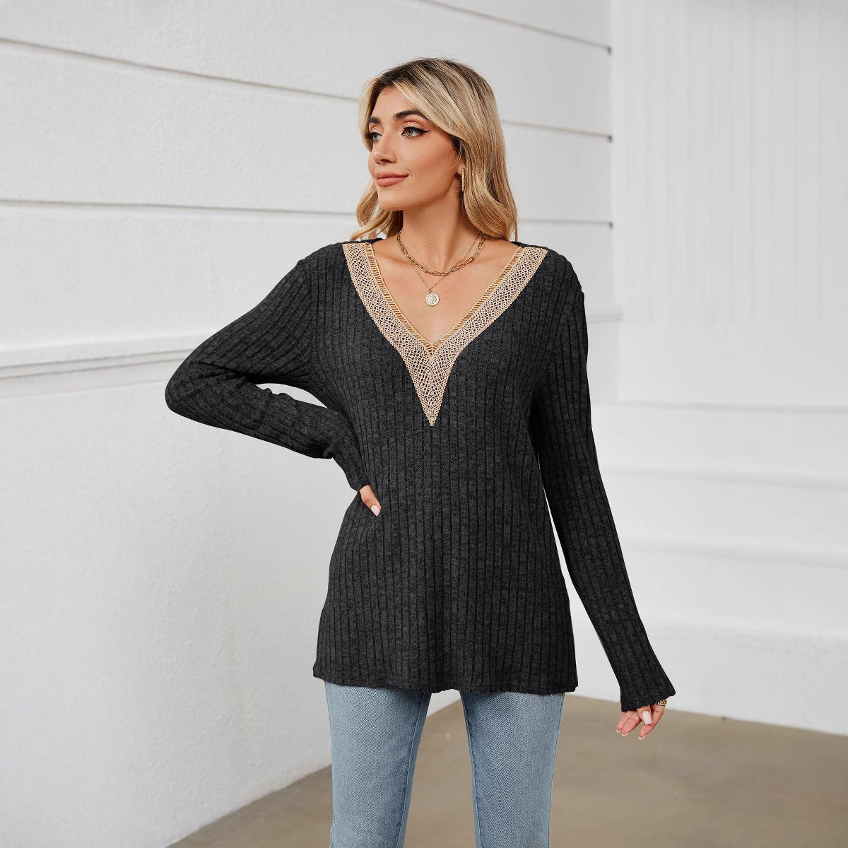 Women's V-neck knit sweater with romantic lace NOVAE