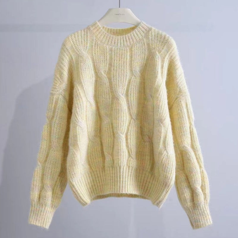 Women's chunky knit sweater with innovative wave pattern NOVAE