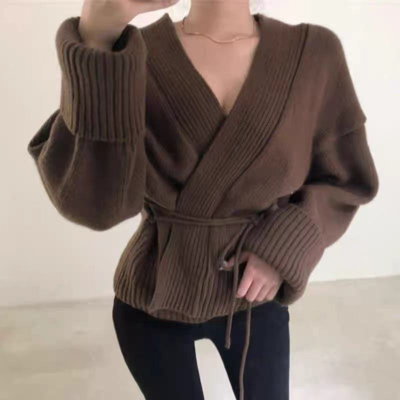 Women's wrap cardigan with structured design and wide sleeves NOVAE