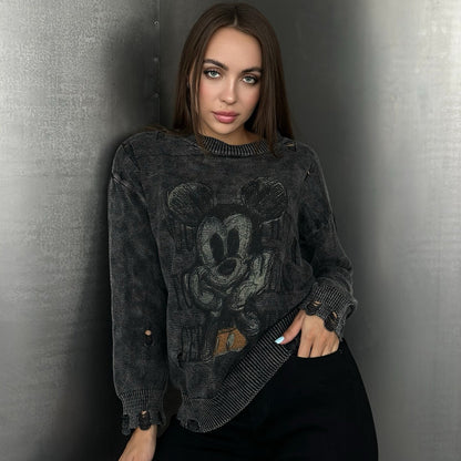 Women's oversized sweatshirt with a creative Disney motif and fashionable perforated details NOVAE