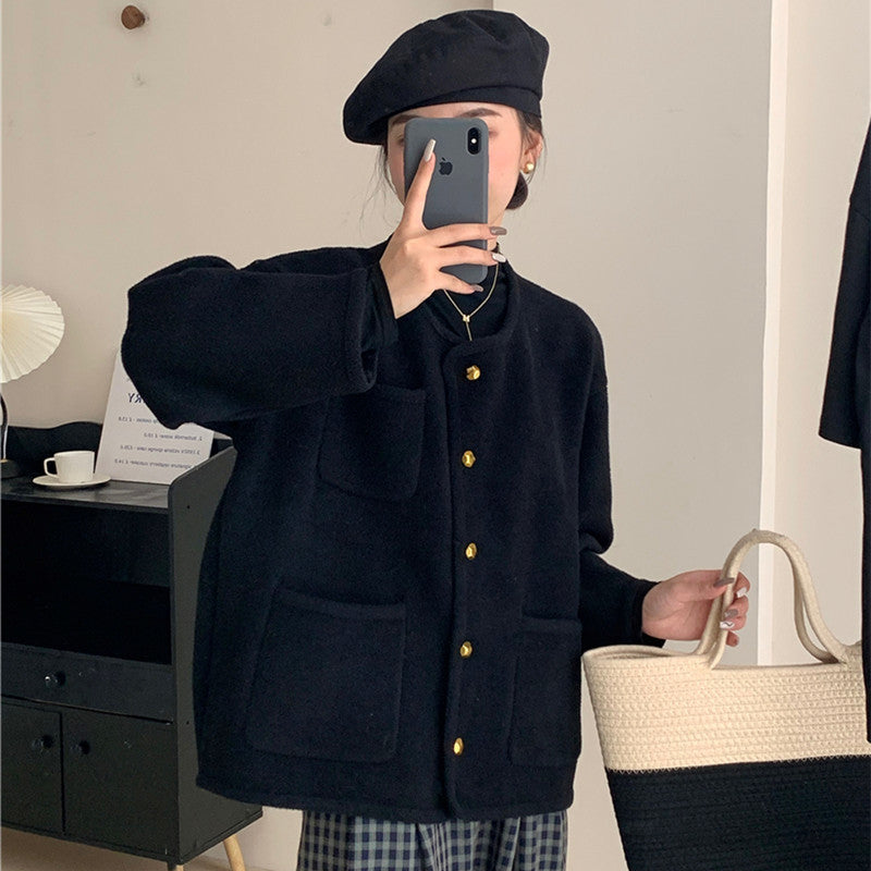 Women's soft jacket with decorative buttons and large pockets NOVAE