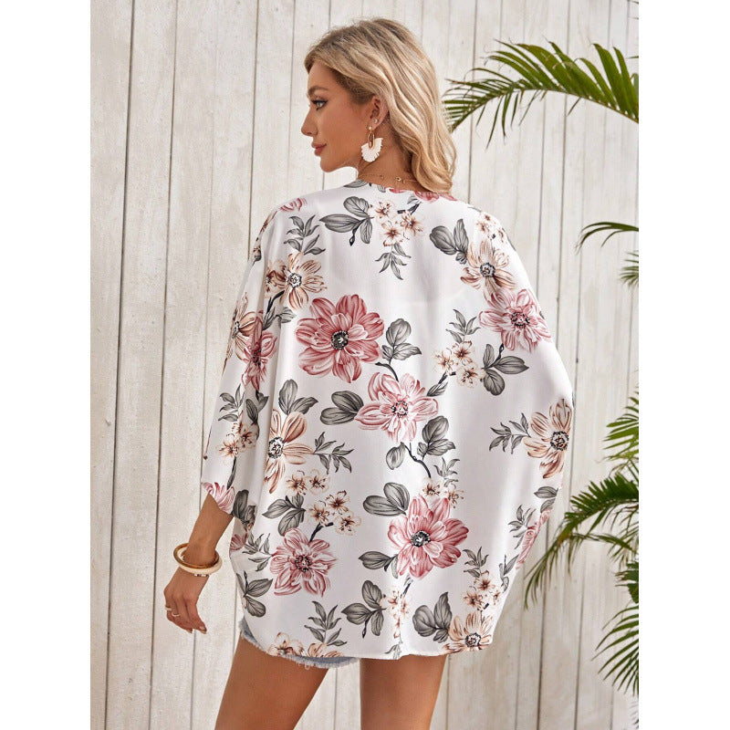 Women's fashionable kimono with floral design and wide sleeves NOVAE