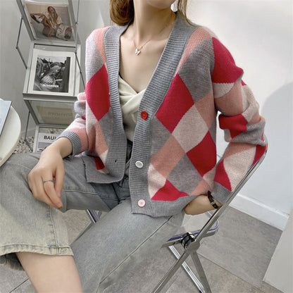 Women's cardigan with modern diamond pattern NOVAE