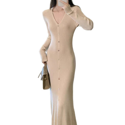 Women's Elegant Maxi Dress with Button Details and V-Neck NOVAE