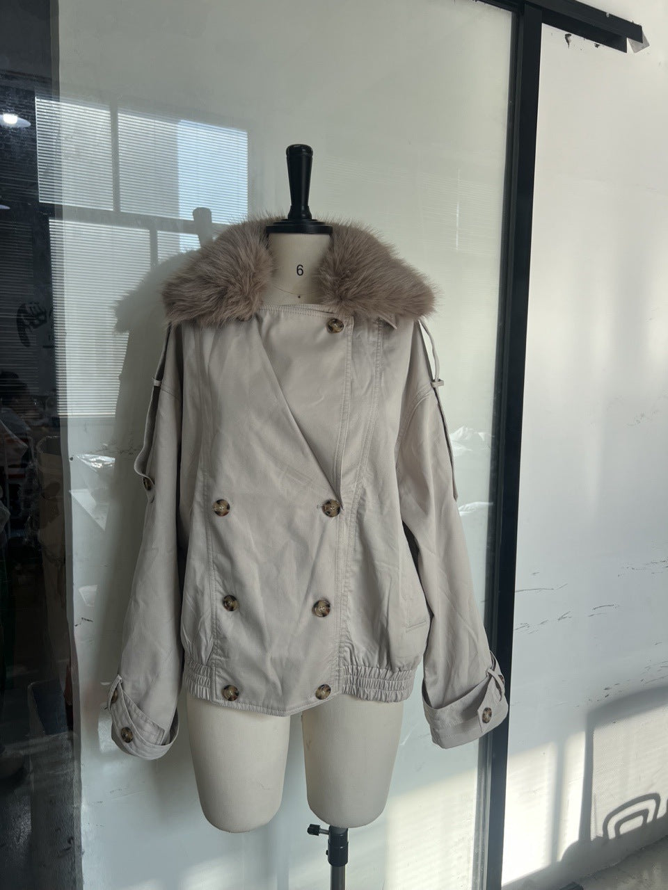 Women's fashionable outdoor jacket with elegant faux fur collar NOVAE