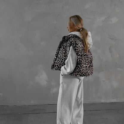 Women's casual vest with animal print and comfortable cut NOVAE