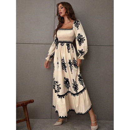 Women's maxi dress with puff sleeves and elegant embroidery pattern NOVAE