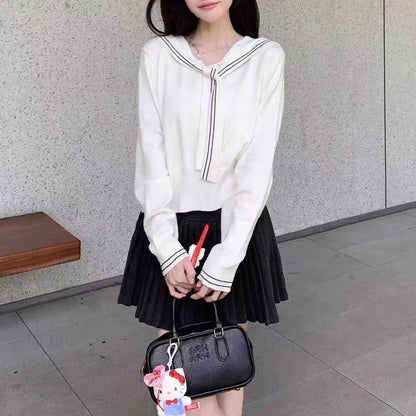 Women's stylish sweater with bow collar and fine knit structure NOVAE
