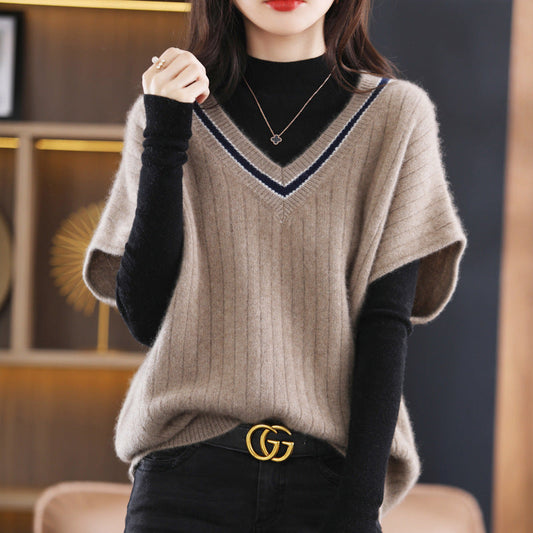 Women's knitted top with V-neck and sporty pattern NOVAE