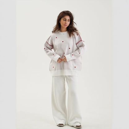 Women's sweater with heart embroidery and a relaxed fit NOVAE