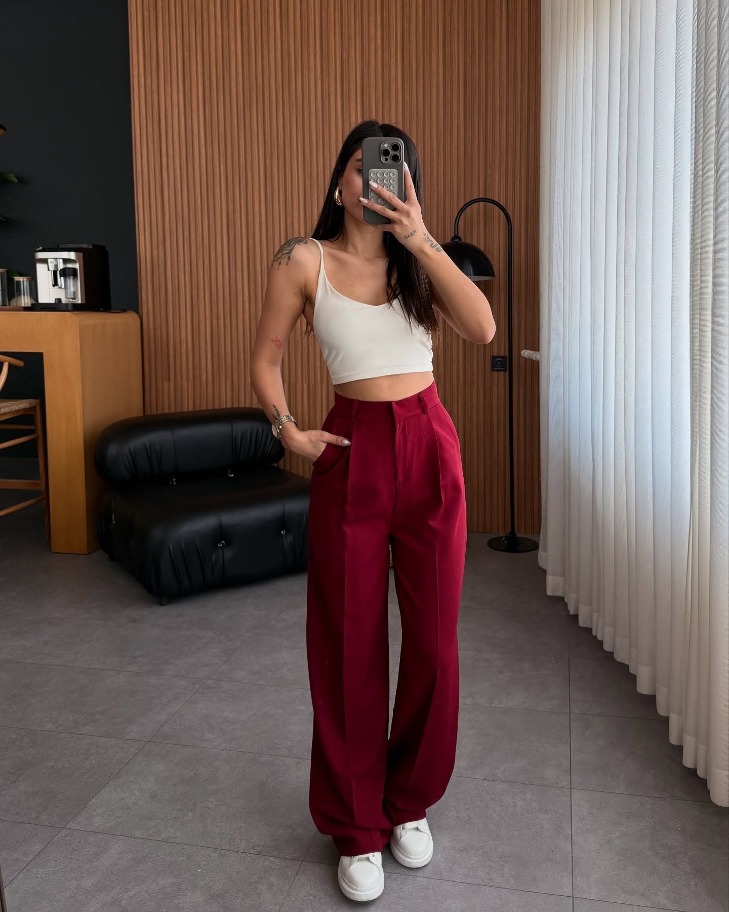 Women's high-waisted, straight-leg trousers NOVAE