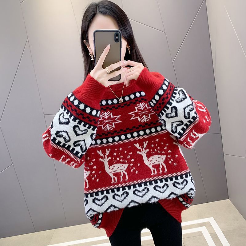 Women's chunky knit sweater with festive reindeer motif and modern design NOVAE