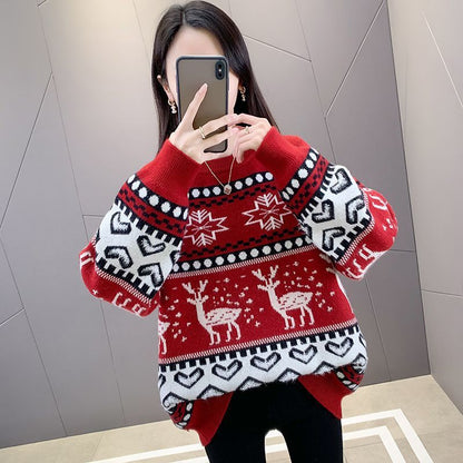 Women's chunky knit sweater with festive reindeer motif and modern design NOVAE