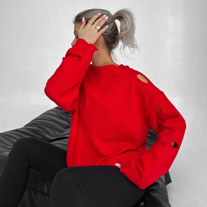 Women's oversized sweatshirt with stylish ripped details and a wide fit NOVAE
