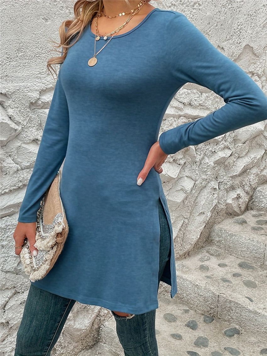 Women's long-sleeved tunic with side slits and modern cut NOVAE