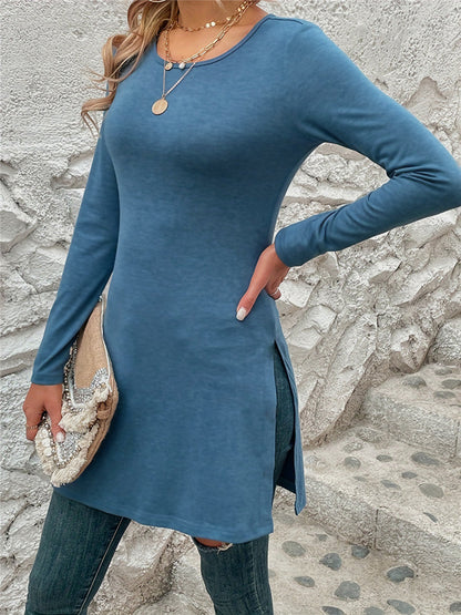 Women's long-sleeved tunic with side slits and modern cut NOVAE