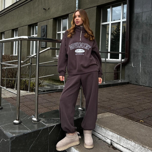 Women's sporty leisure set with a zip fastening away from the neck and a relaxed fit NOVAE