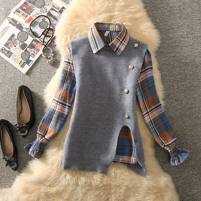 Women's knitted vest with elegant V-neck and button details NOVAE