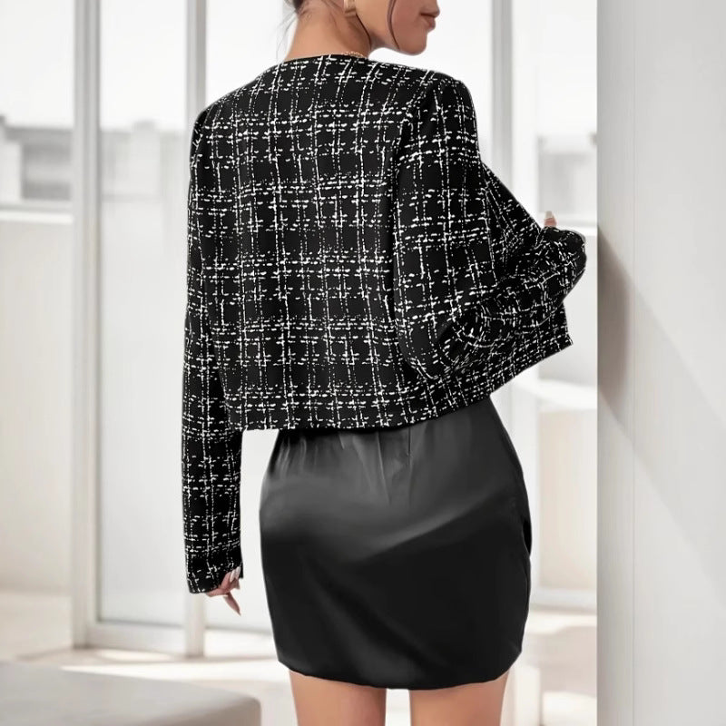 Women's elegant transitional jacket with textured pattern and gold buttons NOVAE