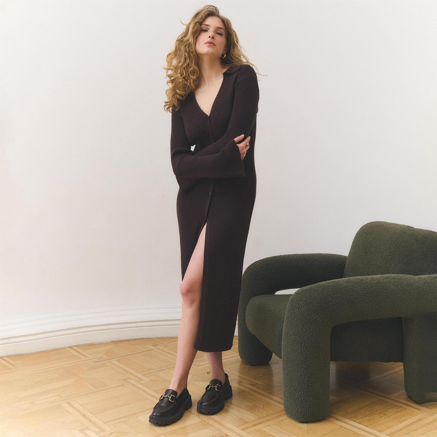 Women's cardigan with midi skirt and elegant V-neck NOVAE