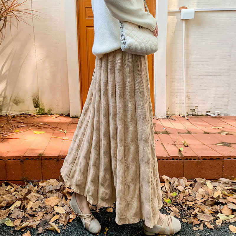 Women's maxi skirt with sophisticated ribbed design and elasticated waistband NOVAE