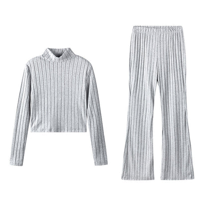 Women's knitwear set with a high-necked design and relaxed fit NOVAE