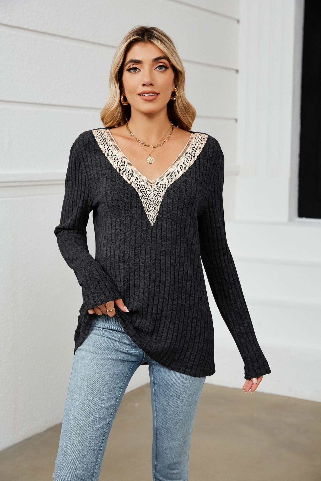 Women's V-neck knit sweater with romantic lace NOVAE