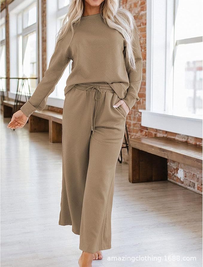 Women's leisure suit with elasticated waistband and geometric pattern NOVAE