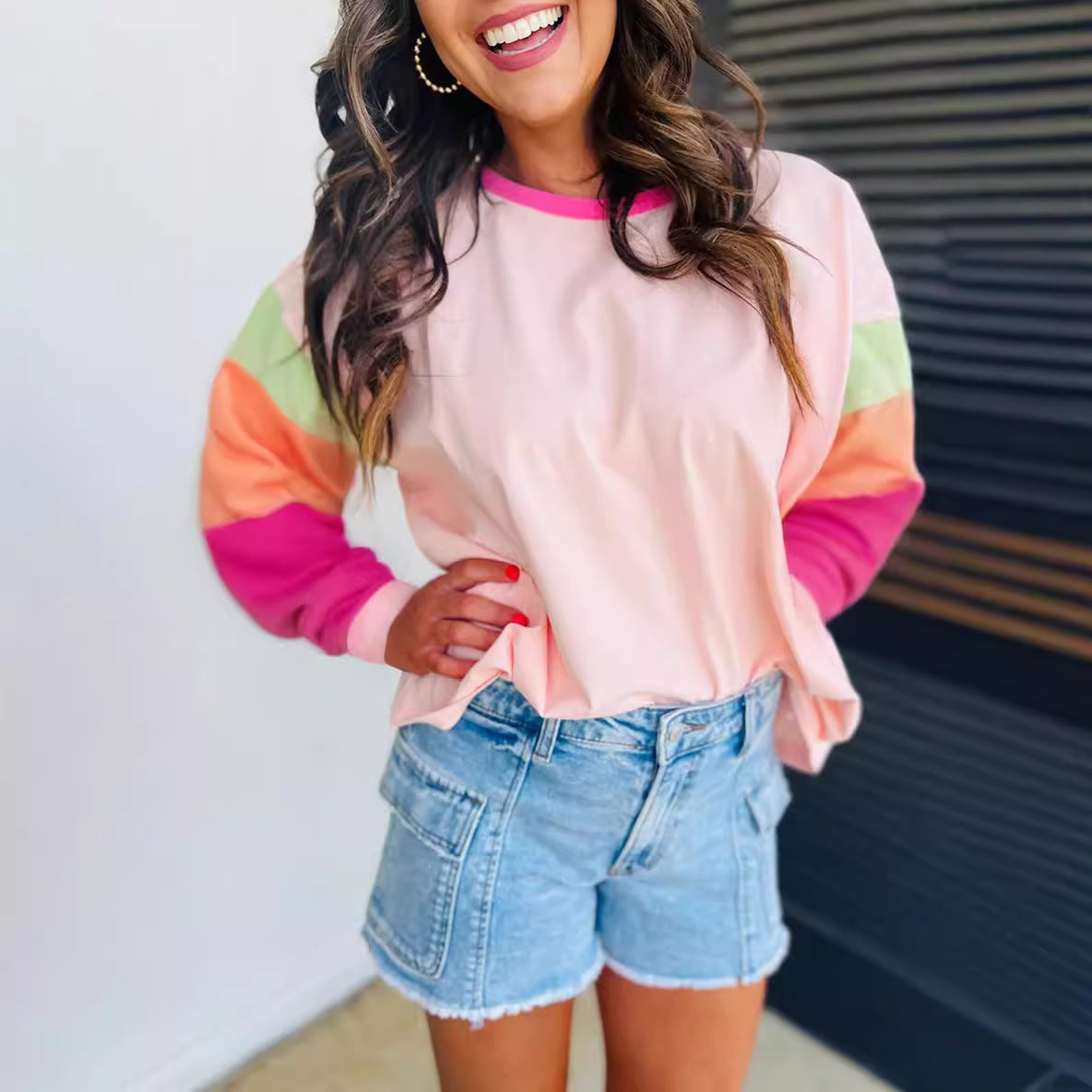 Women's casual sweatshirt with contrasting sleeves NOVAE