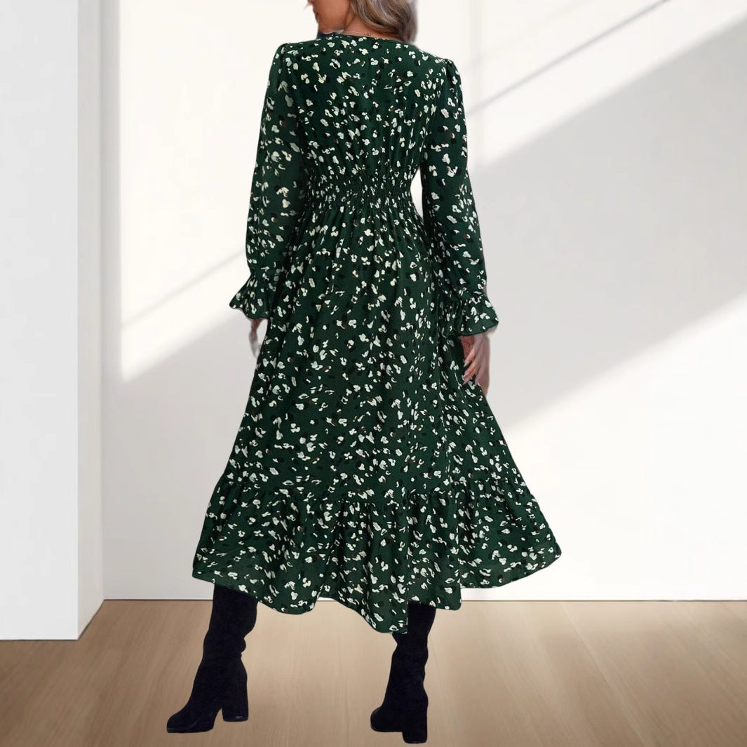 Women's wrap dress with a fitted silhouette and floral pattern NOVAE