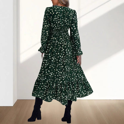 Women's wrap dress with a fitted silhouette and floral pattern NOVAE