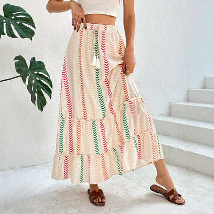 Women's tiered skirt with cheerful ethnic print NOVAE