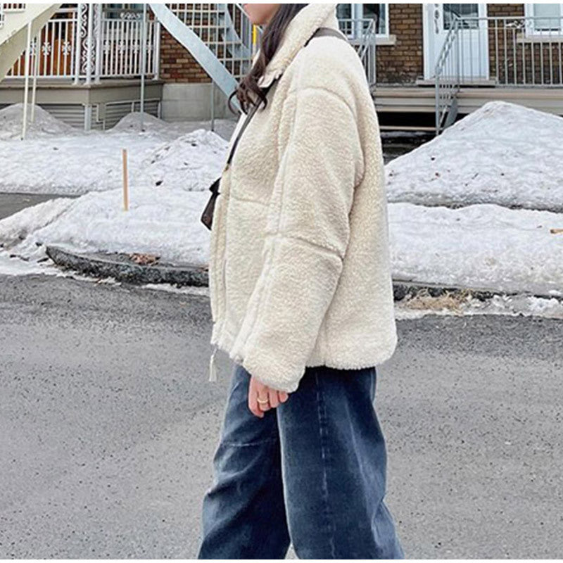 Women's fashionable fleece jacket with practical pockets and stand-up collar NOVAE