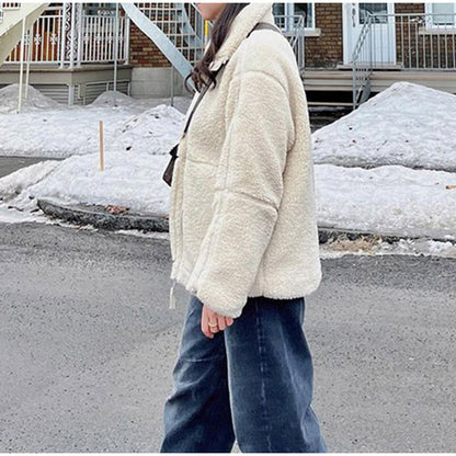 Women's fashionable fleece jacket with practical pockets and stand-up collar NOVAE