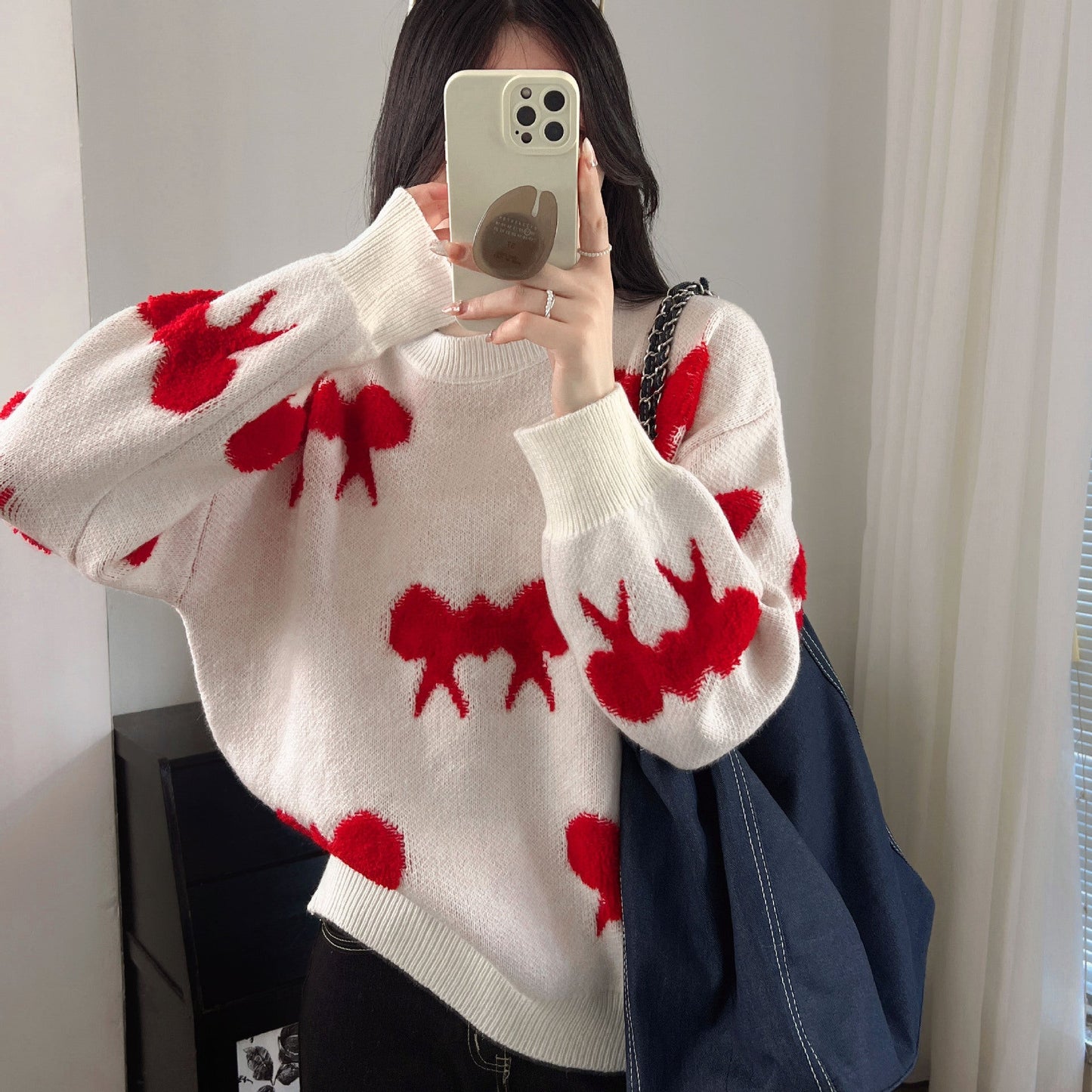 Women's cozy knit sweater with playful pattern NOVAE