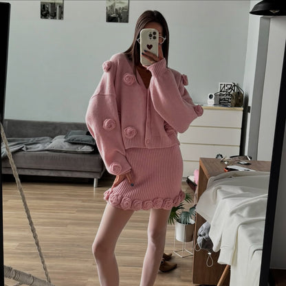 Women's cardigan with floral design and matching skirt NOVAE