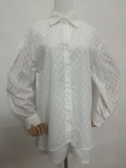 Women's structured shirt with a comfortable fit NOVAE
