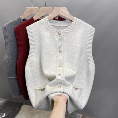 Women's knitted vest with button details and side pockets NOVAE