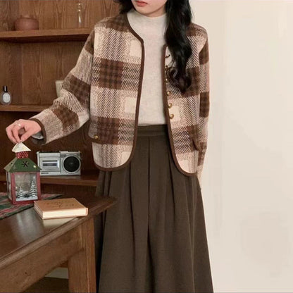 Women's casual blazer with elegant check pattern and button details NOVAE