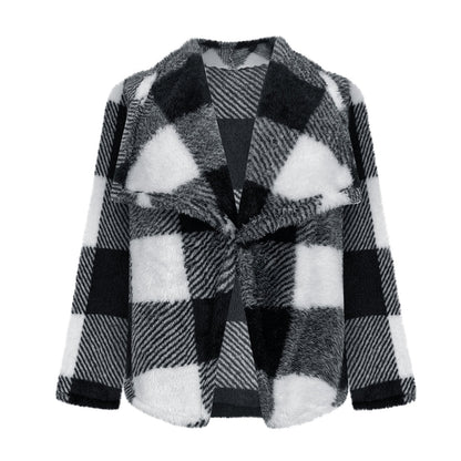 Women's Cozy Jacket in Checkered Design NOVAE